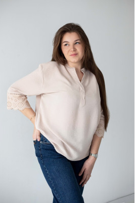 Блуза жіноча